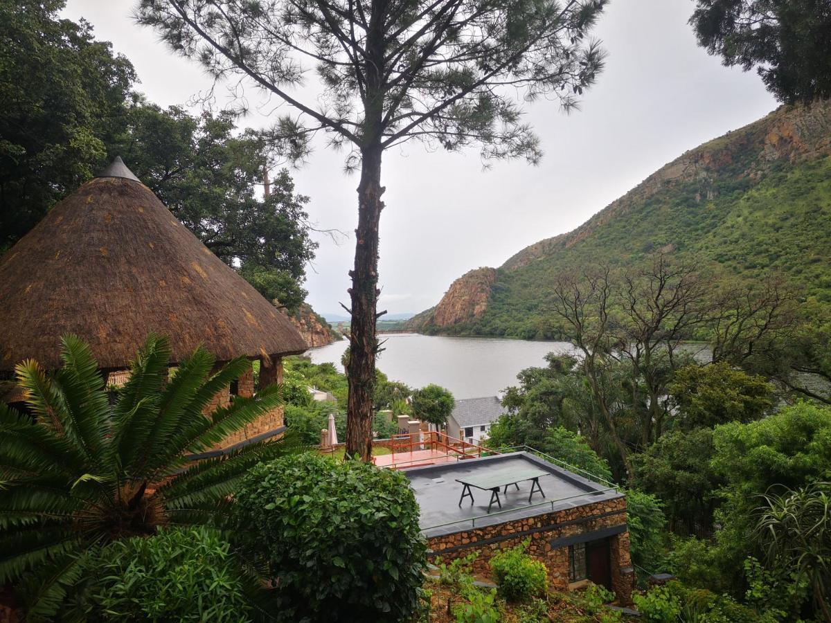 Metsing At Harties Hotel Hartbeespoort Eksteriør billede