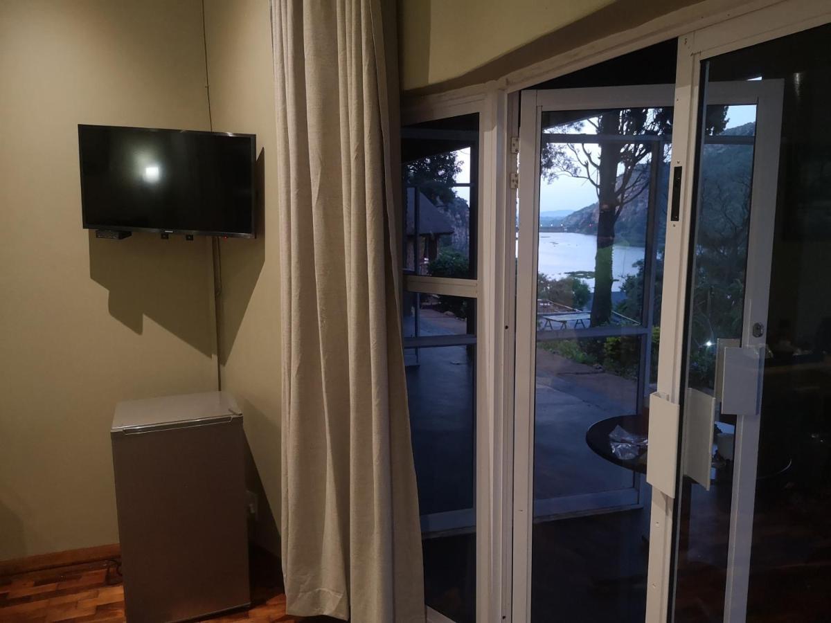 Metsing At Harties Hotel Hartbeespoort Eksteriør billede
