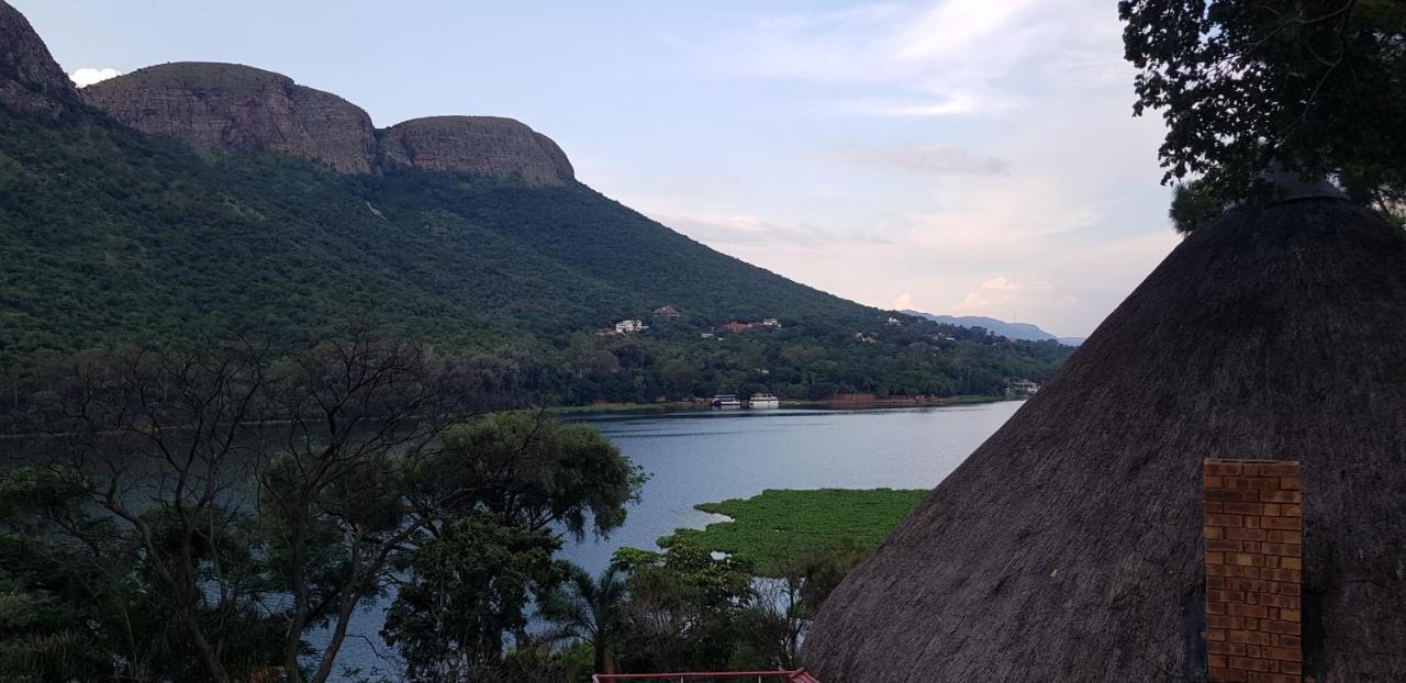 Metsing At Harties Hotel Hartbeespoort Eksteriør billede