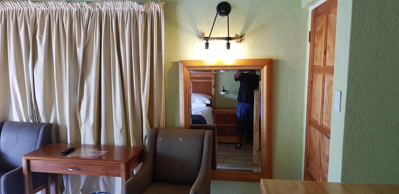 Metsing At Harties Hotel Hartbeespoort Eksteriør billede